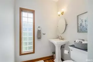8173 E Walnut Rdg, New Carlisle, IN 46552 - Photo 11