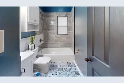 737 E 47th Avenue, Gary, IN 46409 - Photo 9