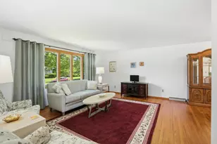 723 Maple Ln, Crown Point, IN 46307 - Photo 5