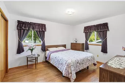 723 Maple Lane, Crown Point, IN 46307 - Photo 11