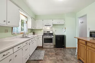 723 Maple Ln, Crown Point, IN 46307 - Photo 9