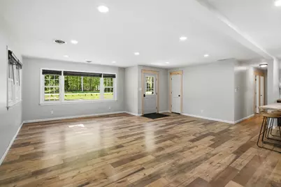 590 E Oak Hill Road, Chesterton, IN 46304 - Photo 7