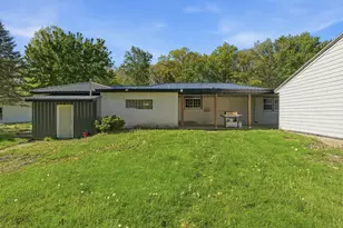 590 E Oak Hill Rd, Chesterton, IN 46304 - Photo 21