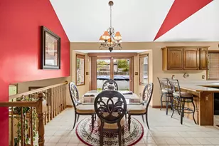 8820 Morninglory Pl, Saint John, IN 46373 - Photo 5