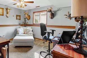 8820 Morninglory Pl, Saint John, IN 46373 - Photo 15
