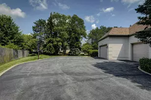 10135 Cherrywood Ln, Munster, IN 46321 - Photo 59