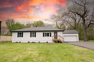 1427 Austin Ave, Schererville, IN 46375 - Photo 1