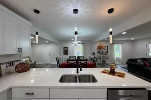 1427 Austin Ave, Schererville, IN 46375 - Photo 11