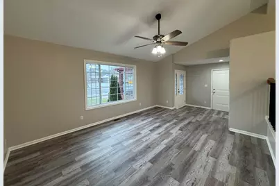 3072 W 55th Avenue, Merrillville, IN 46410 - Photo 5