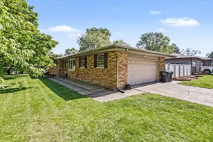 2449 Norman St, Portage, IN 46368 - Photo 3