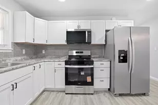 4922 Ivy St, East Chicago, IN 46312 - Photo 9