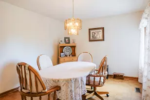 8735 Hanley Ln, Crown Point, IN 46307 - Photo 11
