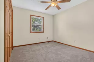 264 Springhill Dr, Valparaiso, IN 46385 - Photo 37