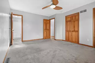 264 Springhill Dr, Valparaiso, IN 46385 - Photo 39