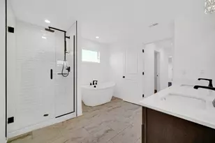 2152 Redwood Ln, Chesterton, IN 46304 - Photo 15