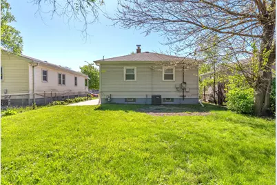 6421 Tennessee Avenue, Hammond, IN 46323 - Photo 15
