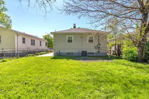 6421 Tennessee Ave, Hammond, IN 46323 - Photo 15