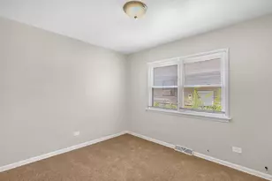 6421 Tennessee Ave, Hammond, IN 46323 - Photo 9