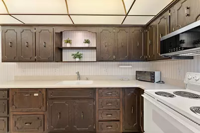 2217 Martha Street #B2, Highland, IN 46322 - Photo 7