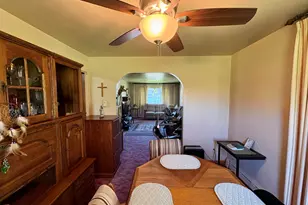 216 Berens St, Dyer, IN 46311 - Photo 7