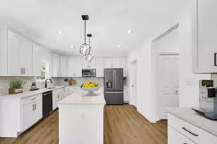 712 Verdano Terrace, Crown Point, IN 46307 - Photo 7