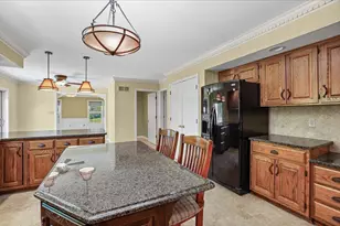 10204 Devonshire Ln, Munster, IN 46321 - Photo 15