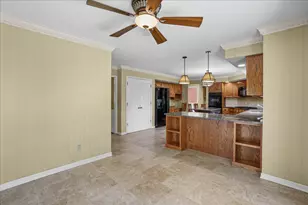 10204 Devonshire Ln, Munster, IN 46321 - Photo 17