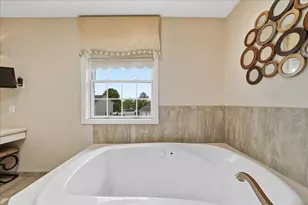10204 Devonshire Ln, Munster, IN 46321 - Photo 33