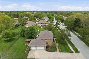 10204 Devonshire Ln, Munster, IN 46321 - Photo 65