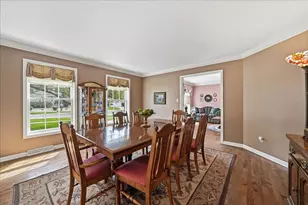 10204 Devonshire Ln, Munster, IN 46321 - Photo 11