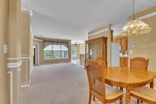 10015 Prairie Knoll Ct, Saint John, IN 46373 - Photo 5