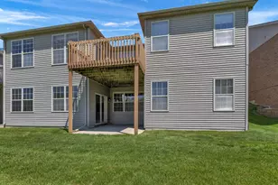 10015 Prairie Knoll Ct, Saint John, IN 46373 - Photo 35
