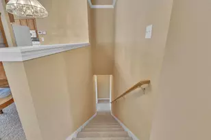 10015 Prairie Knoll Ct, Saint John, IN 46373 - Photo 21