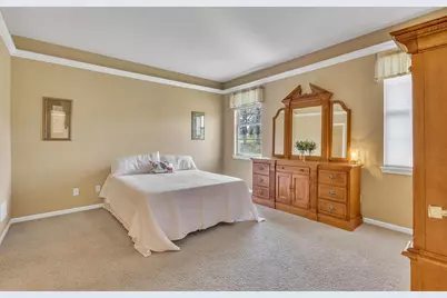 10015 Prairie Knoll Court, Saint John, IN 46373 - Photo 15