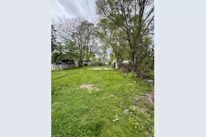 2480 Sullivan Street, Lake Station, IN 46405 - Photo 15