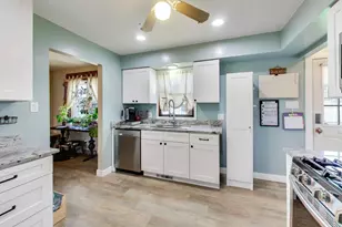 9444 Wildwood Dr, Highland, IN 46322 - Photo 11
