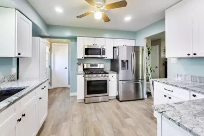 9444 Wildwood Drive, Highland, IN 46322 - Photo 9