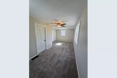 8 W Pearl Street, Hamlet, IN 46532 - Photo 9