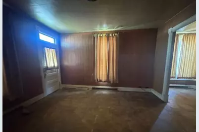 415 Cleveland Avenue, Michigan City, IN 46360 - Photo 7