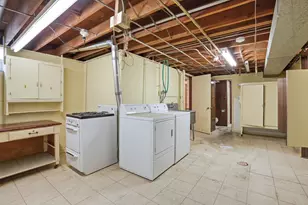 8505 5th St, Highland, IN 46322 - Photo 19