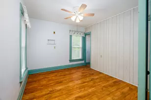 308 E Iroquois St, Kentland, IN 47951 - Photo 27