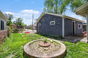 513 E Joliet St, Crown Point, IN 46307 - Photo 17