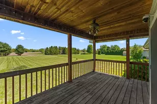 919 Plantation Rd, Valparaiso, IN 46385 - Photo 27