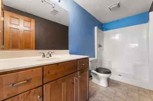 919 Plantation Rd, Valparaiso, IN 46385 - Photo 23