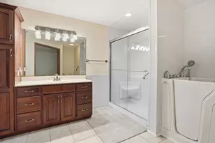 850 Shannon Dr, Crown Point, IN 46307 - Photo 15