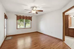 850 Shannon Dr, Crown Point, IN 46307 - Photo 13