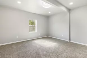 1181 Porter St, Gary, IN 46406 - Photo 19