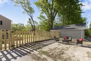1181 Porter St, Gary, IN 46406 - Photo 39