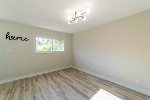 367 Chestnut St, Michigan City, IN 46360 - Photo 13