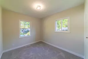 367 Chestnut St, Michigan City, IN 46360 - Photo 23